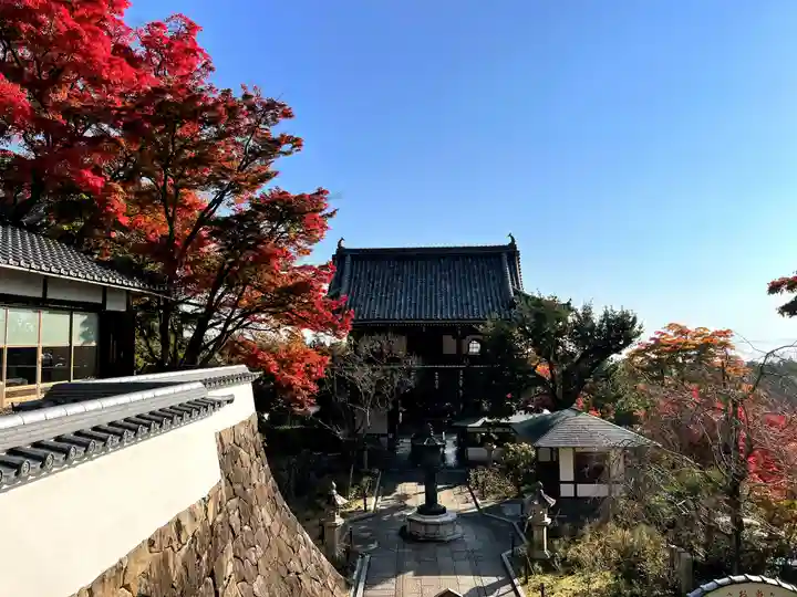 善峯寺の山門・神門