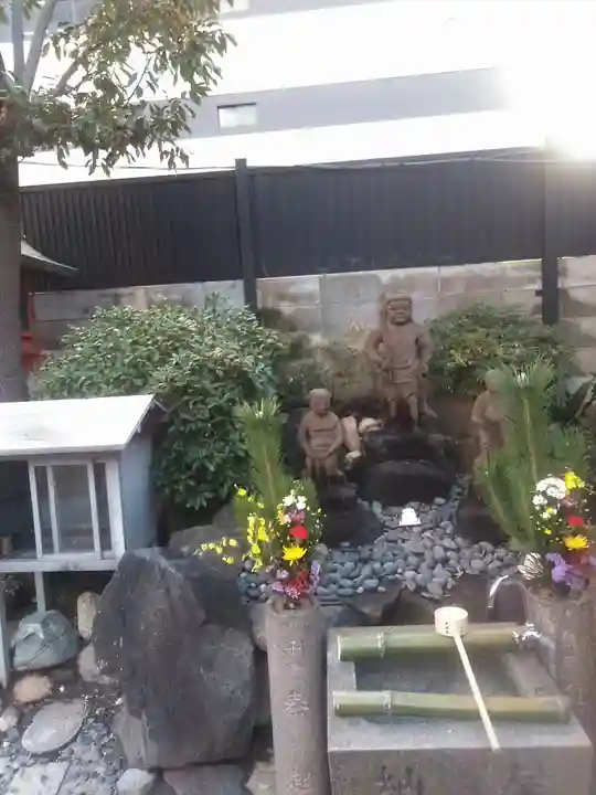 法案寺南坊の手水舎