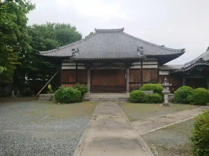 金西寺の本殿・本堂