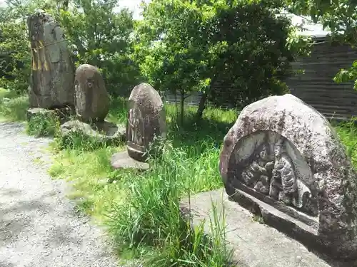 大王神社の建物その他