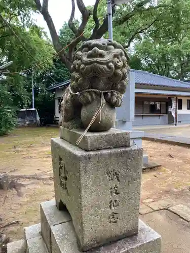 枝光八幡宮の狛犬