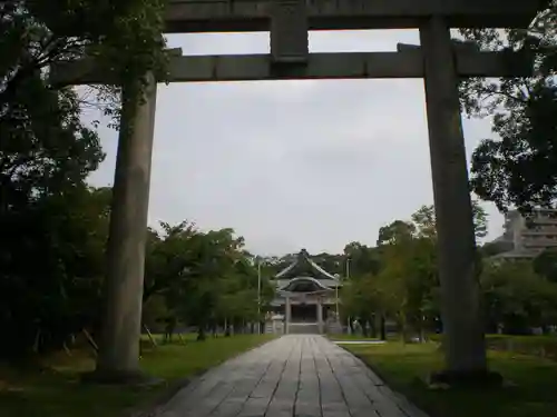 亀山八幡宮の鳥居