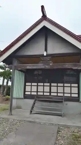 大和神社の本殿