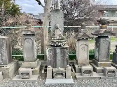 妙楽院の{uncategorized: "未分類", other: "その他", undefined: "問題あり", building: "その他建物", grave: "お墓", sacred_gate: "鳥居", guardian: "狛犬", statue: "像", buddha: "仏像", history: "歴史", nature: "自然", garden: "庭園", animal: "動物", pagoda: "塔", temizu: "手水舎", mountain_gate: "山門・神門", sanctuary: "本殿・本堂", subordinate: "末社・摂社", art: "芸術", scenery: "景色", jizo: "地蔵", ema: "絵馬", goshuin: "御朱印", omikuji: "おみくじ", items: "授与品その他", amulet: "お守り", goshuincho: "御朱印帳", eats: "食事", festival: "お祭り", votive_dance: "神楽", shichigosan: "七五三参", wedding: "結婚式", experience: "体験その他", initially: "初詣", around: "周辺", anti_infection: "感染症対策"}