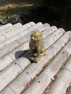 諏訪神社の狛犬
