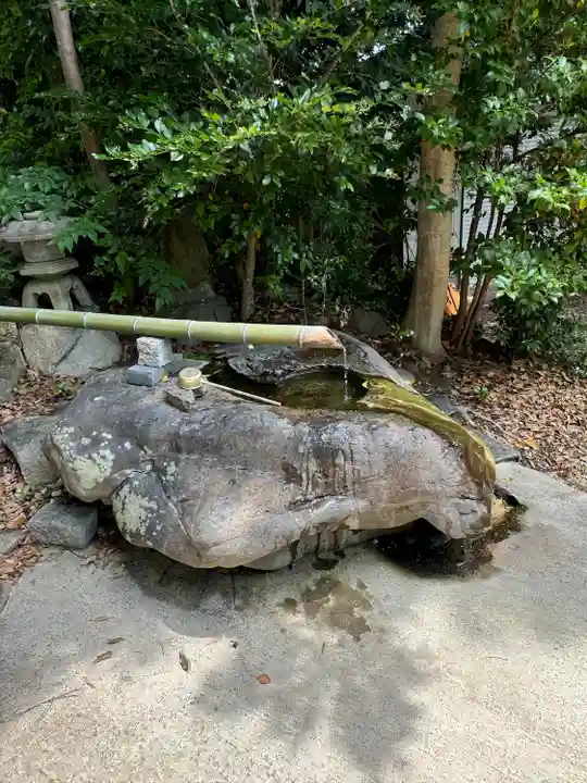 諏訪神社の手水舎