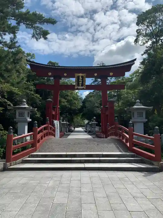 氣比神宮の鳥居