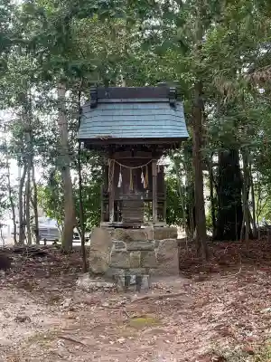 知波夜比古神社の{uncategorized: "未分類", other: "その他", undefined: "問題あり", building: "その他建物", grave: "お墓", sacred_gate: "鳥居", guardian: "狛犬", statue: "像", buddha: "仏像", history: "歴史", nature: "自然", garden: "庭園", animal: "動物", pagoda: "塔", temizu: "手水舎", mountain_gate: "山門・神門", sanctuary: "本殿・本堂", subordinate: "末社・摂社", art: "芸術", scenery: "景色", jizo: "地蔵", ema: "絵馬", goshuin: "御朱印", omikuji: "おみくじ", items: "授与品その他", amulet: "お守り", goshuincho: "御朱印帳", eats: "食事", festival: "お祭り", votive_dance: "神楽", shichigosan: "七五三参", wedding: "結婚式", experience: "体験その他", initially: "初詣", around: "周辺", anti_infection: "感染症対策"}