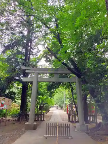 岩槻久伊豆神社の鳥居