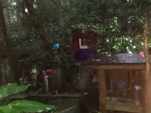 菅王寺奥の院のその他建物