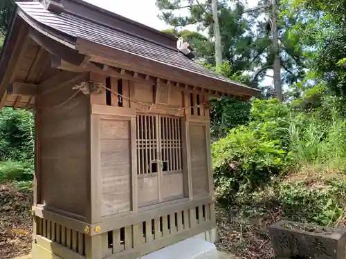 八幡神社の末社