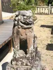 神吉八幡神社の狛犬