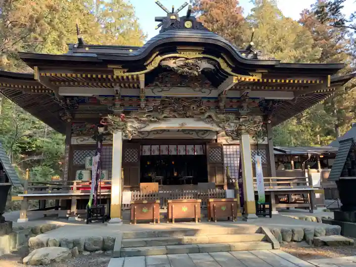 宝登山神社の本殿・本堂