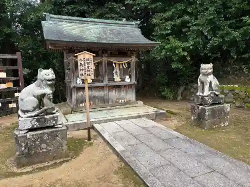 金刀比羅神社の{uncategorized: "未分類", other: "その他", undefined: "問題あり", building: "その他建物", grave: "お墓", sacred_gate: "鳥居", guardian: "狛犬", statue: "像", buddha: "仏像", history: "歴史", nature: "自然", garden: "庭園", animal: "動物", pagoda: "塔", temizu: "手水舎", mountain_gate: "山門・神門", sanctuary: "本殿・本堂", subordinate: "末社・摂社", art: "芸術", scenery: "景色", jizo: "地蔵", ema: "絵馬", goshuin: "御朱印", omikuji: "おみくじ", items: "授与品その他", amulet: "お守り", goshuincho: "御朱印帳", eats: "食事", festival: "お祭り", votive_dance: "神楽", shichigosan: "七五三参", wedding: "結婚式", experience: "体験その他", initially: "初詣", around: "周辺", anti_infection: "感染症対策"}