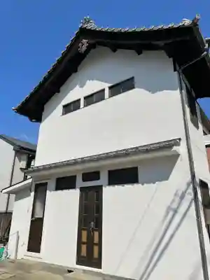 朝光寺の本殿・本堂