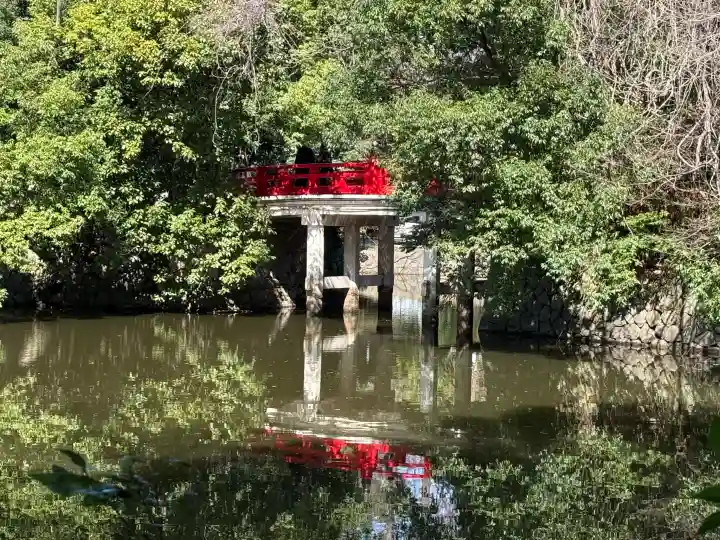 武蔵一宮氷川神社の{uncategorized: "未分類", other: "その他", undefined: "問題あり", building: "その他建物", grave: "お墓", sacred_gate: "鳥居", guardian: "狛犬", statue: "像", buddha: "仏像", history: "歴史", nature: "自然", garden: "庭園", animal: "動物", pagoda: "塔", temizu: "手水舎", mountain_gate: "山門・神門", sanctuary: "本殿・本堂", subordinate: "末社・摂社", art: "芸術", scenery: "景色", jizo: "地蔵", ema: "絵馬", goshuin: "御朱印", omikuji: "おみくじ", items: "授与品その他", amulet: "お守り", goshuincho: "御朱印帳", eats: "食事", festival: "お祭り", votive_dance: "神楽", shichigosan: "七五三参", wedding: "結婚式", experience: "体験その他", initially: "初詣", around: "周辺", anti_infection: "感染症対策"}