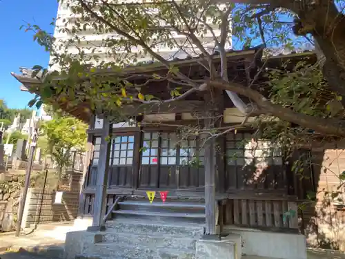 龍本寺の建物その他