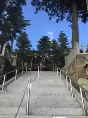 三輪神社の建物その他