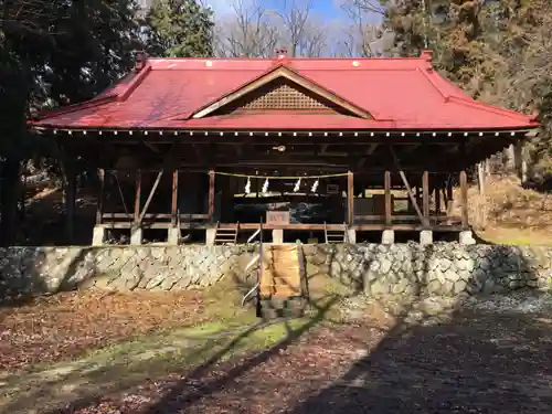 粟野神社の本殿