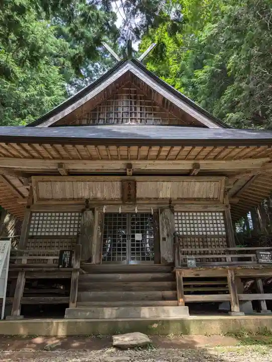 戸隠神社火之御子社の本殿・本堂