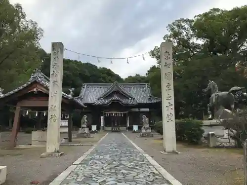 白峰宮の本殿・本堂