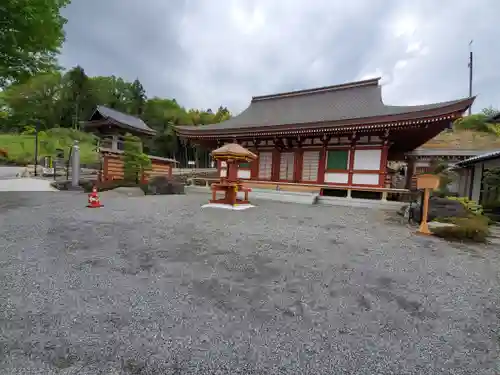 威徳院 極楽寺の本殿・本堂