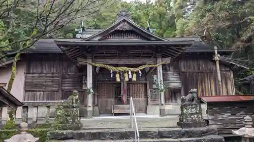 横倉神社の本殿・本堂