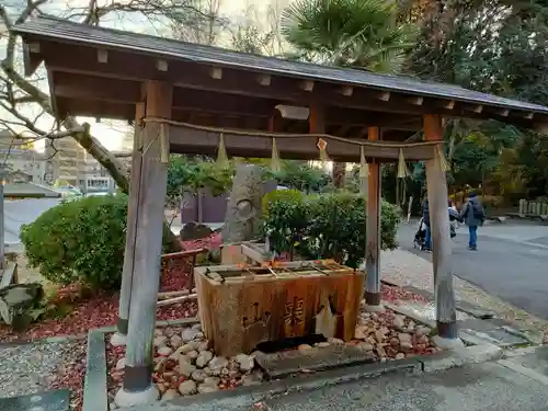 八事山 興正寺の手水舎