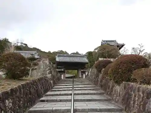 長光寺の山門・神門