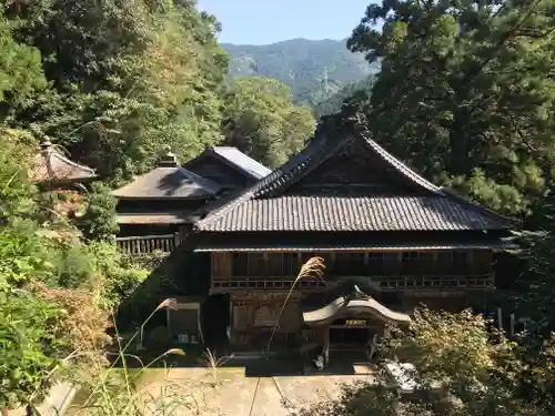 仙龍寺の本殿