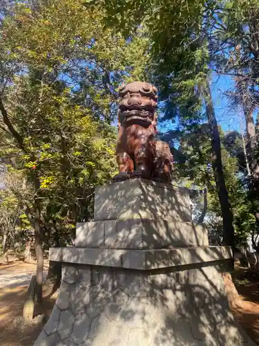 愛知県高浜市春日神社の狛犬