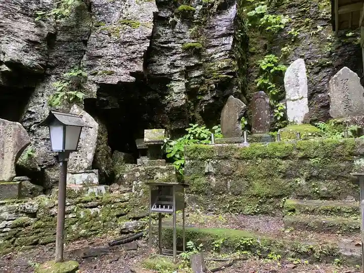 御嶽神社(王滝口)里宮(長野県)