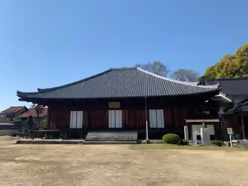 萬福寺の本殿・本堂