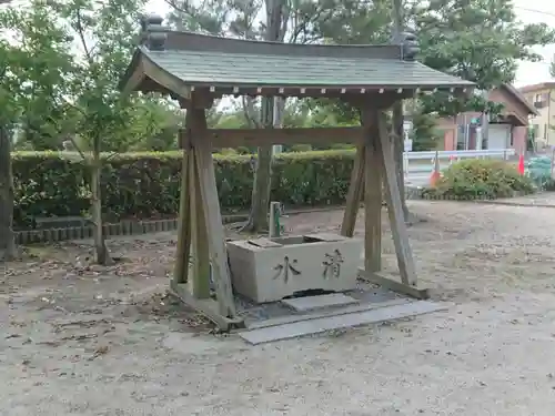 白山神社の手水舎