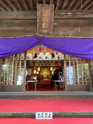 鴻神社の本殿・本堂