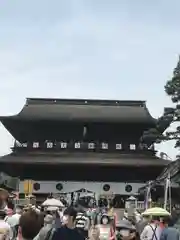 善光寺の山門