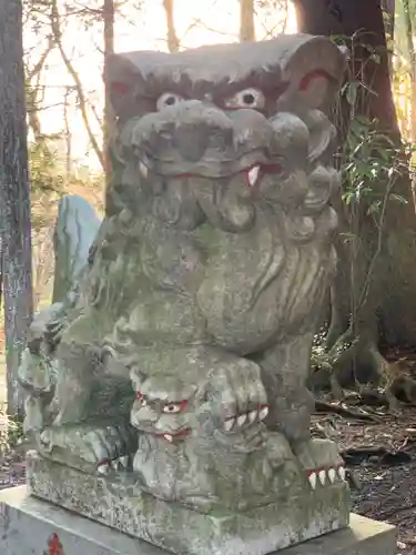 山神社の狛犬