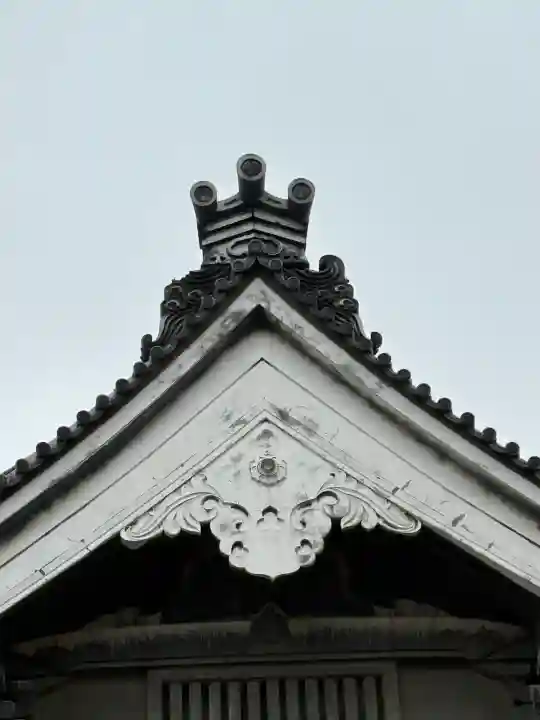 東本願寺の{uncategorized: "未分類", other: "その他", undefined: "問題あり", building: "その他建物", grave: "お墓", sacred_gate: "鳥居", guardian: "狛犬", statue: "像", buddha: "仏像", history: "歴史", nature: "自然", garden: "庭園", animal: "動物", pagoda: "塔", temizu: "手水舎", mountain_gate: "山門・神門", sanctuary: "本殿・本堂", subordinate: "末社・摂社", art: "芸術", scenery: "景色", jizo: "地蔵", ema: "絵馬", goshuin: "御朱印", omikuji: "おみくじ", items: "授与品その他", amulet: "お守り", goshuincho: "御朱印帳", eats: "食事", festival: "お祭り", votive_dance: "神楽", shichigosan: "七五三参", wedding: "結婚式", experience: "体験その他", initially: "初詣", around: "周辺", anti_infection: "感染症対策"}