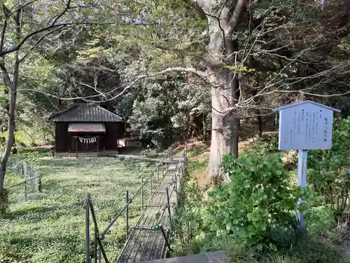 野木神社の庭園