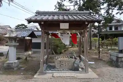 三大神社の手水舎