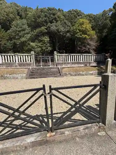 聖武天皇陵 (佐保山南陵)(奈良県)