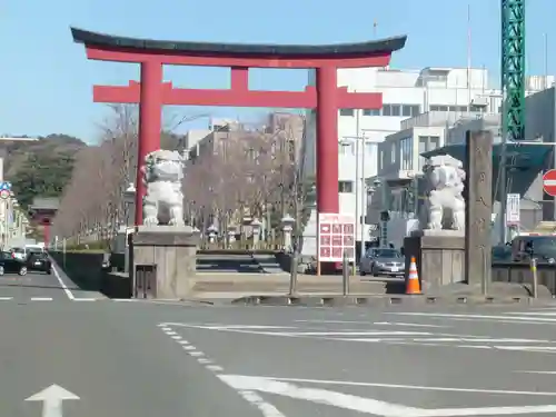 鶴岡八幡宮の鳥居