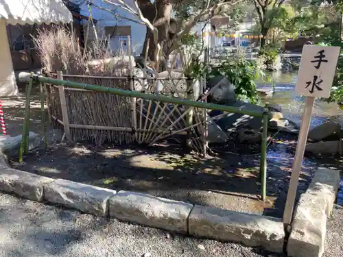 平塚八幡宮の手水