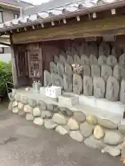 椿明神社の地蔵