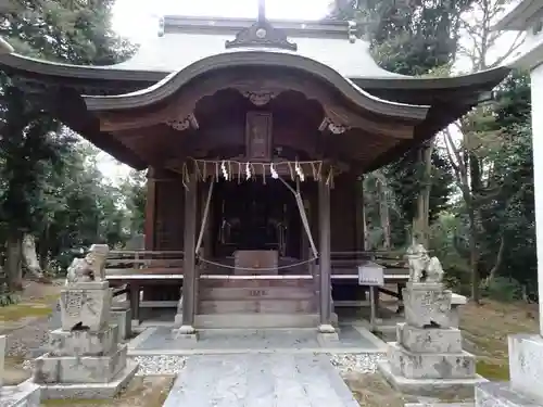 八剣神社の本殿・本堂