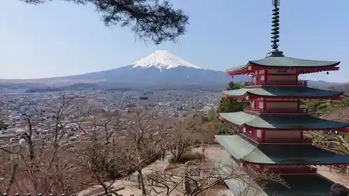 新倉富士浅間神社の景色