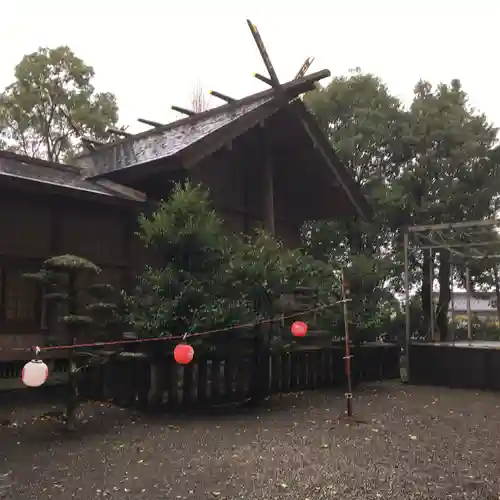 諏訪神社の本殿