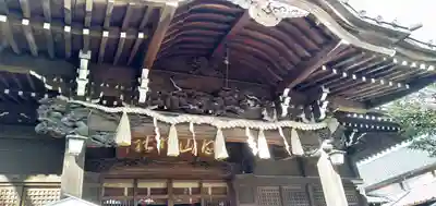 白山神社の本殿・本堂
