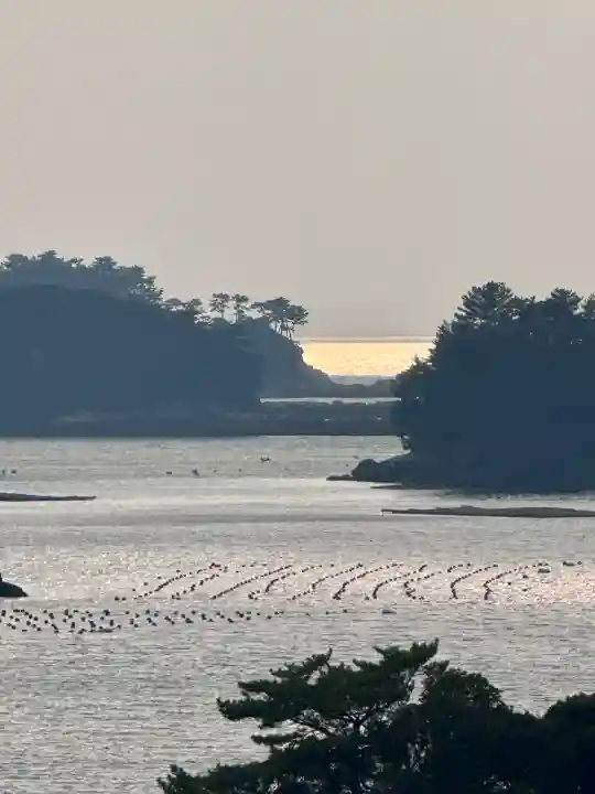 淡島神社の{uncategorized: "未分類", other: "その他", undefined: "問題あり", building: "その他建物", grave: "お墓", sacred_gate: "鳥居", guardian: "狛犬", statue: "像", buddha: "仏像", history: "歴史", nature: "自然", garden: "庭園", animal: "動物", pagoda: "塔", temizu: "手水舎", mountain_gate: "山門・神門", sanctuary: "本殿・本堂", subordinate: "末社・摂社", art: "芸術", scenery: "景色", jizo: "地蔵", ema: "絵馬", goshuin: "御朱印", omikuji: "おみくじ", items: "授与品その他", amulet: "お守り", goshuincho: "御朱印帳", eats: "食事", festival: "お祭り", votive_dance: "神楽", shichigosan: "七五三参", wedding: "結婚式", experience: "体験その他", initially: "初詣", around: "周辺", anti_infection: "感染症対策"}