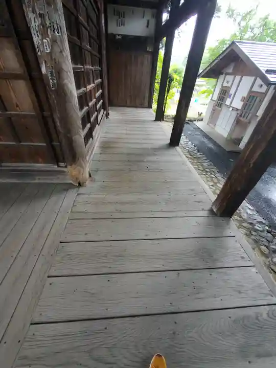 定林寺の本殿・本堂